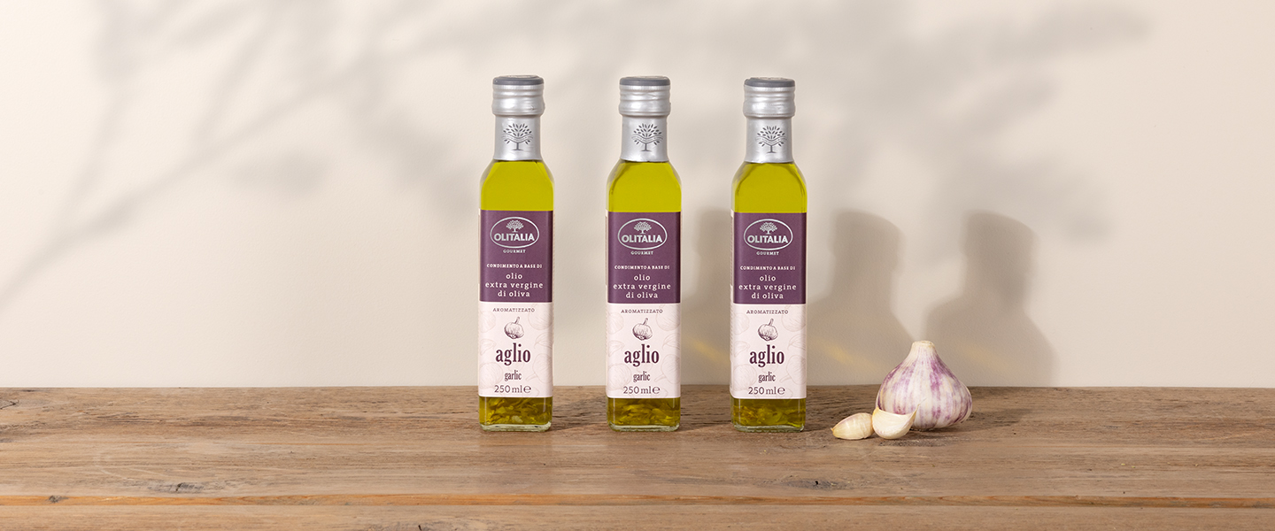 Condimento a base di olio extra vergine di oliva aromatizzato all’aglio - 3 bottiglie 1